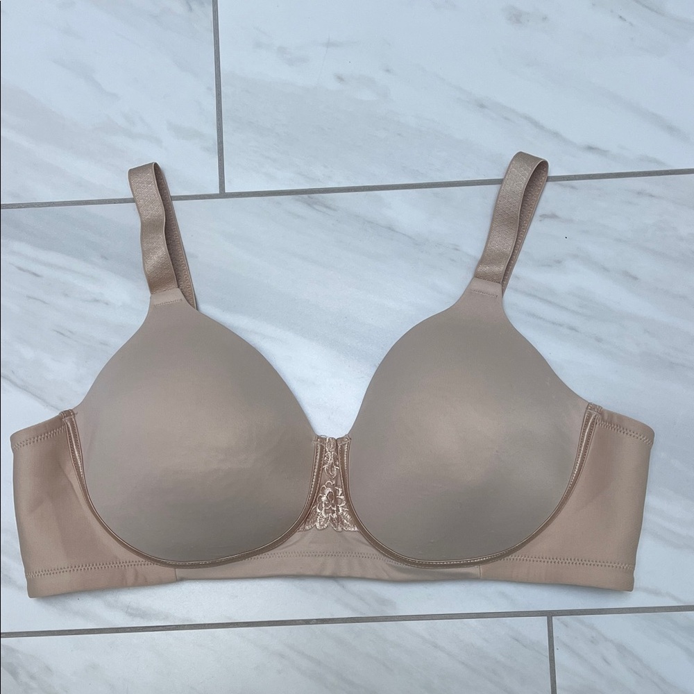 Vanity Fair Light Tan Bra Size 42C